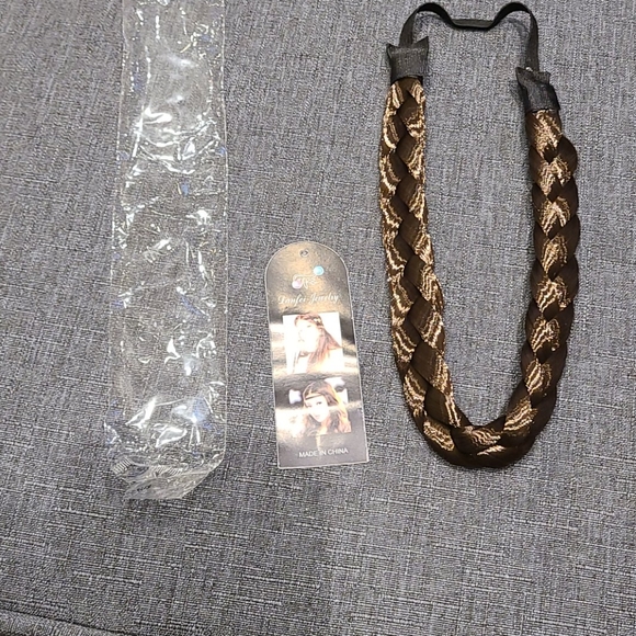 Hair braid accessory color Brown - Picture 1 of 4